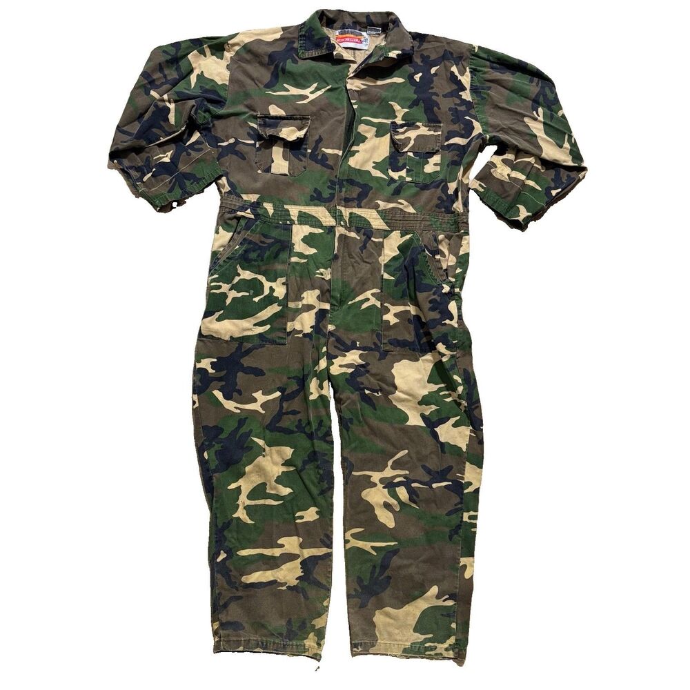 Winchester Camo Coveralls Men’s Sz XL Green Canvas Jumpsuit Zip Up Hunting READ